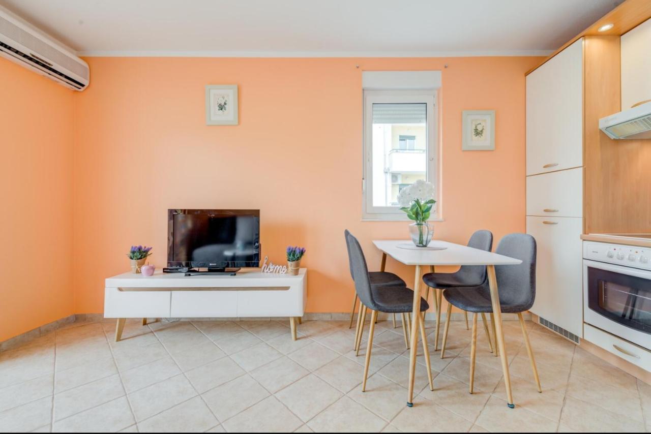 The Best Old Town View Apartment, 5 Min Walk, Parking Trogir Eksteriør bilde